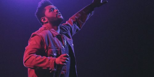 The Weeknd preforms at a show!