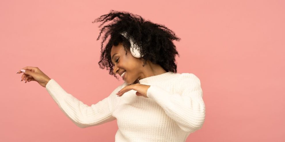 Girl Dancing to One-Hit Wonders