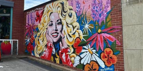 Dolly Parton Mural in Nashville