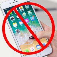High School Bans Smartphones And Kids Are Happier Than Ever!