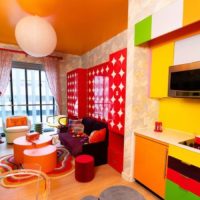 SKITTLES WILL PUT YOU UP IN A SUPER COLOURFUL NEW YORK APARTMENT, RENT-FREE, FOR A YEAR